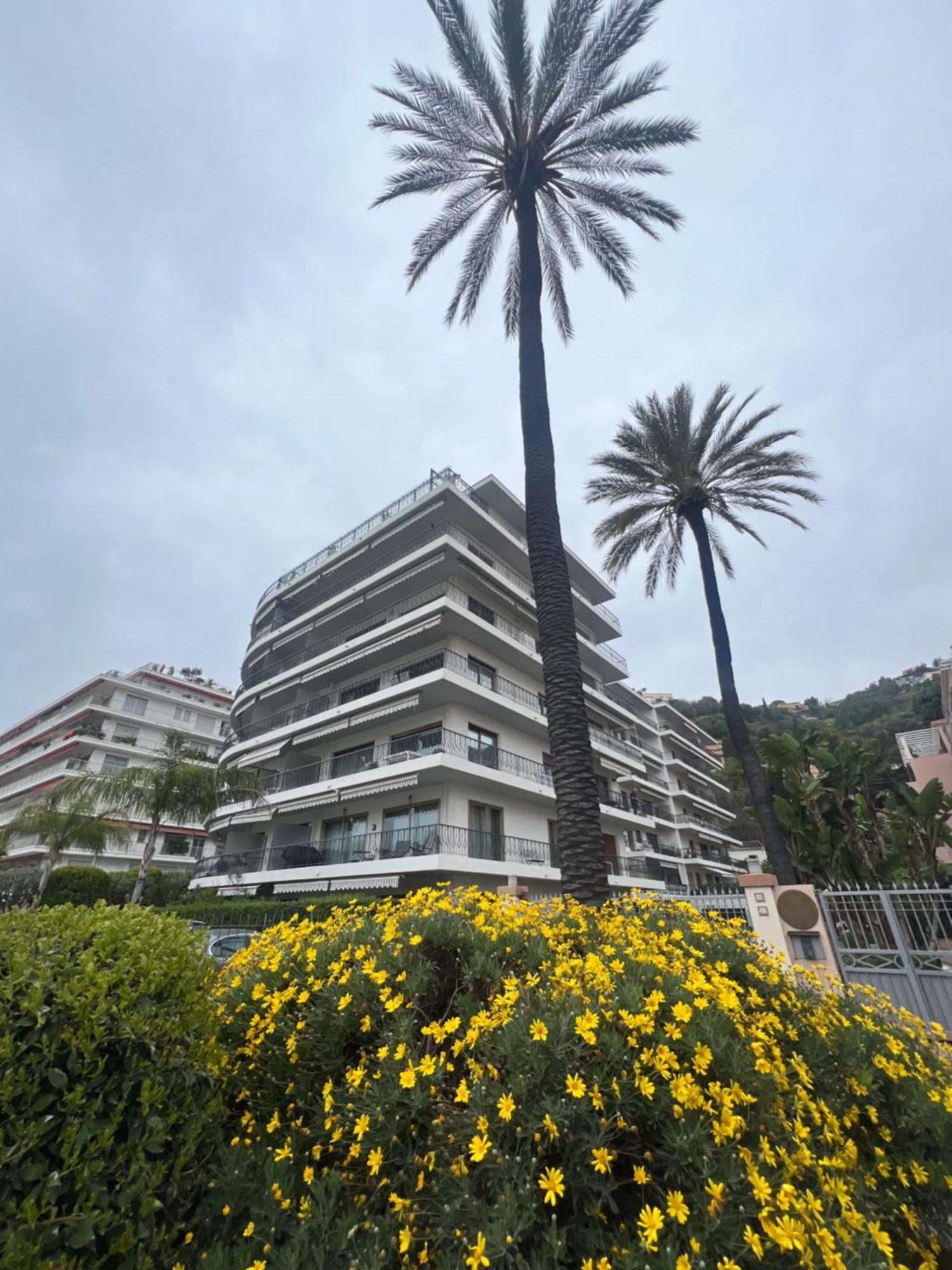 Residence Mona Lisa Bord De Mer Menton Eksteriør bilde
